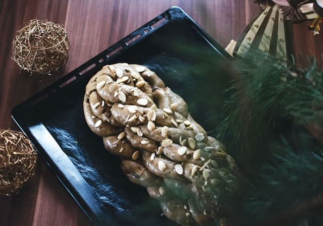 Holiday Decoration Class